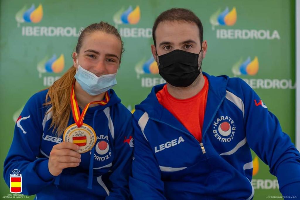 Oro para Iosune Urra y Urko Primicia en la Liga Nacional de Talavera de la Reina